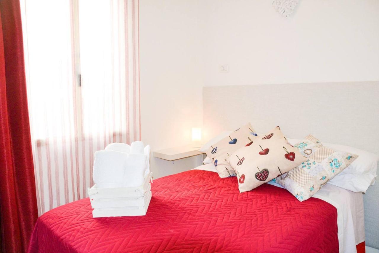 Bed and Breakfast Casa Di Edo Бриндизи Экстерьер фото